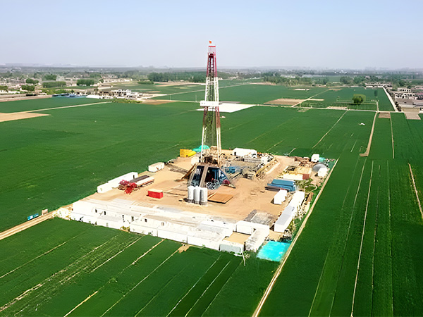 華北油田超短半徑水平井技術挖潛遠端剩餘油(圖1)